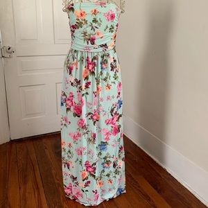 *Price Drop* Vanilla Bay Floral Maxi Dress